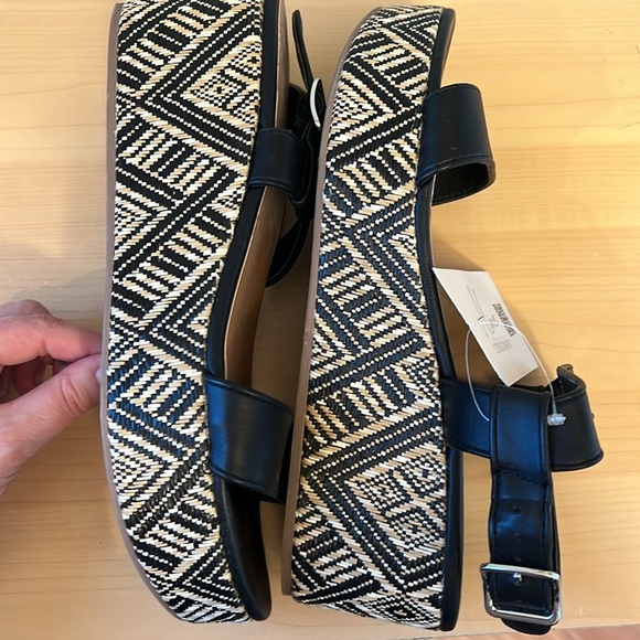 Dolce Vita Brynn Wedge Sandal Size 9.5 Women - Picture 5 of 7